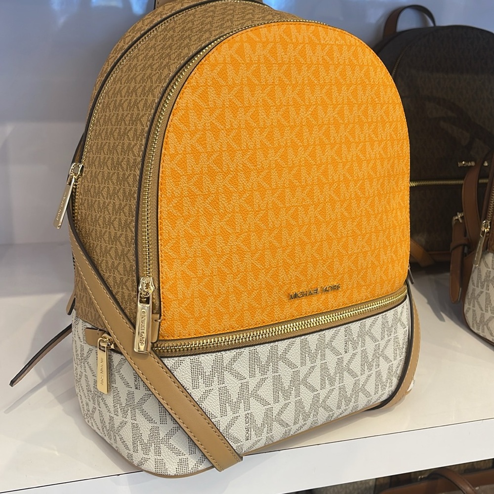 MICHAEL KORS Rhea Medm Zip Color-Block Signature Logo Backpack
POP ORNG MLT
NWT - Picture 2 of 16